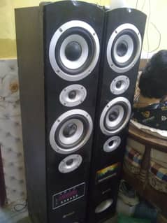 7.7 audionic 2 pi's Rs. 20000 need cash