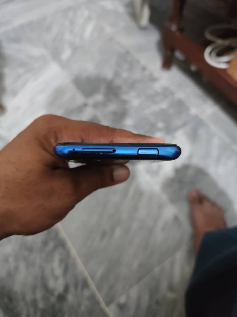 Huawei y9 prime with box 10/10 condition 4