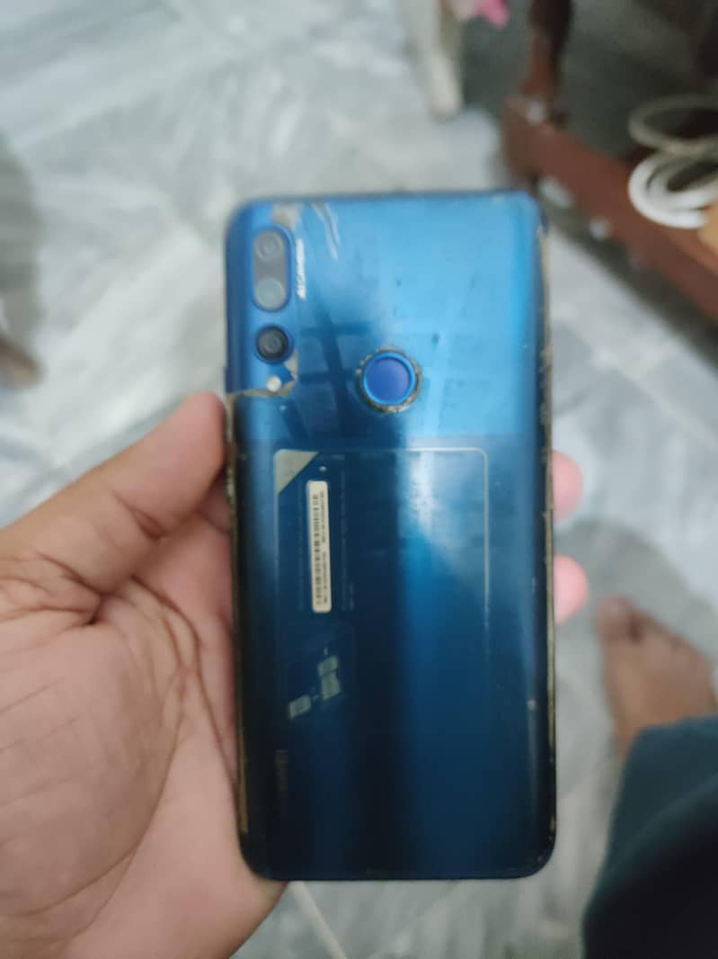 Huawei y9 prime with box 10/10 condition 5