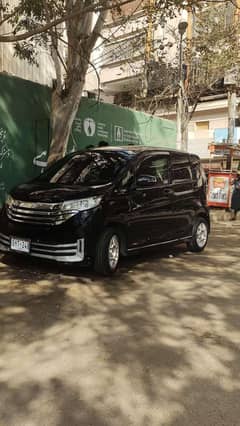 Nisaan dayz 2013 model 2017 register fuel average 26kilometer pr  lite