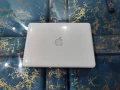 MacBook