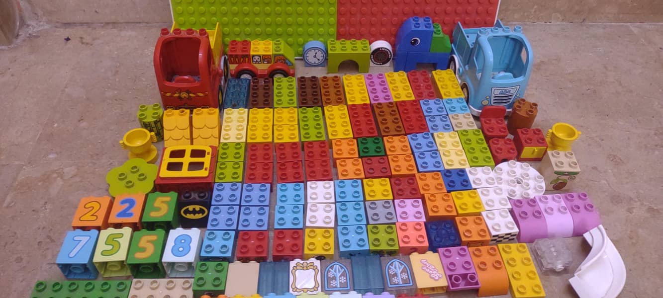 lego duplo table top with lego duplo bricks 3