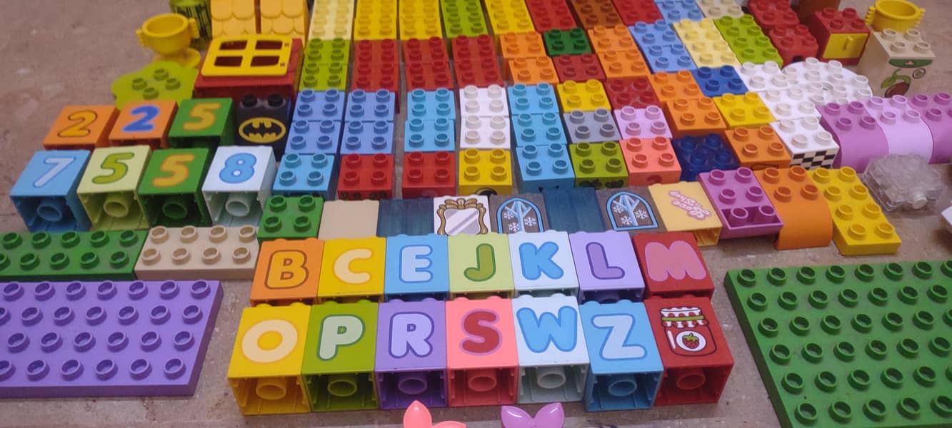 lego duplo table top with lego duplo bricks 4