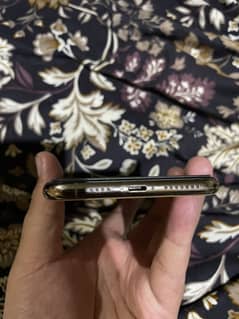iPhone 11 Pro Max 64gb office pta approved