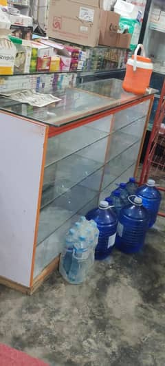 Glass counter