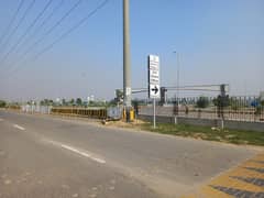10 Marla Plot for Sale facing 80ft Road Phase 8 Z5 IVY Green DHA Lahore