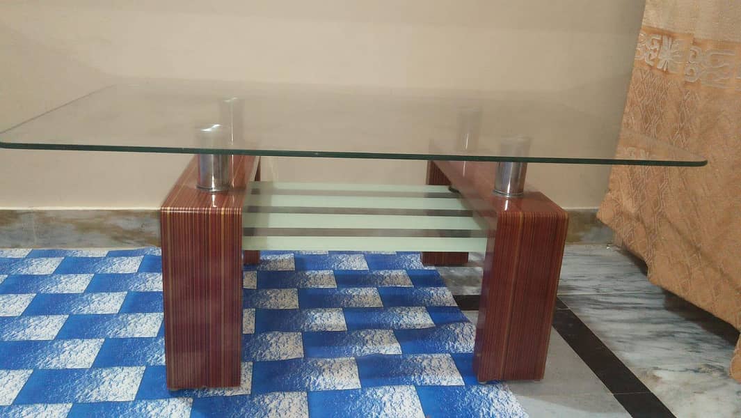 Centre table 0
