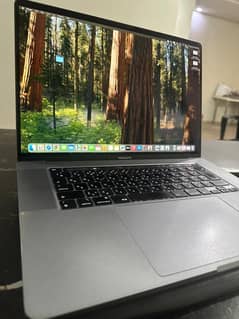 Macbook Pro 2019 16 inches - core i9 / 8gb Gpu / 32gb Ram / 2 Tb SSD