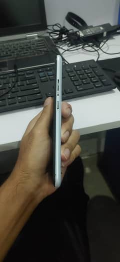 Tecno spark 6 go 4/64 gb