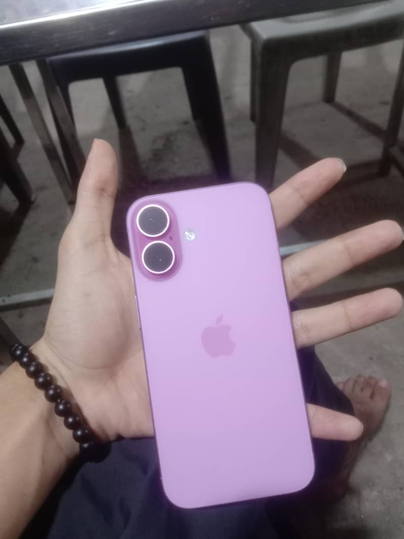 iPhone 16 regular with box 128 gb 10 by 10 condition pink color 0
