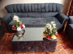New 5 Seater sufa set & Table Available For Urgent sale .
