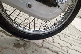 I'm selling my Honda CD 70 cc 2015 model