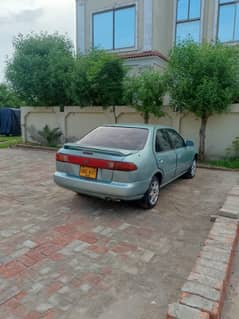 Nissan sunny 1998