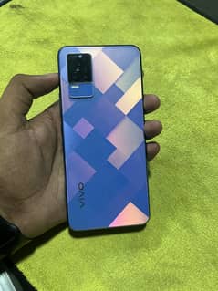 Vivo Y73 8/128 with complete box 03480706576