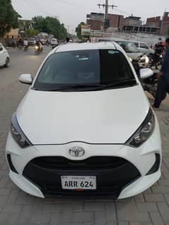 Yaris