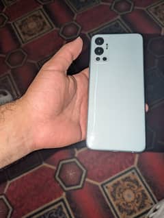 Infinix hot 12
