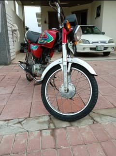 honda cd 70 2017 model in neat and clean condition for sale.