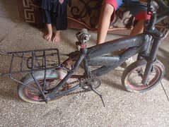 BICYCLES WAIT MAXIMUM 10 8/10 KG