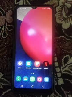 mobile ka panel  change ha front camer me dust ha
