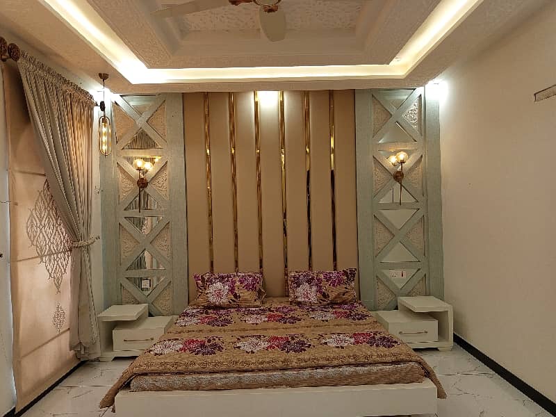 Get In Touch Now To Buy A Good Location 20 Marla House In DC Colony - Neelam Block Gujranwala 4