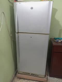 Pel fridge (2 door and 15 cubics)