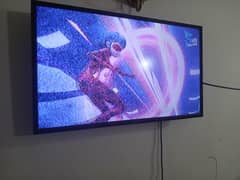 Oreint 42 inch (approx) TV