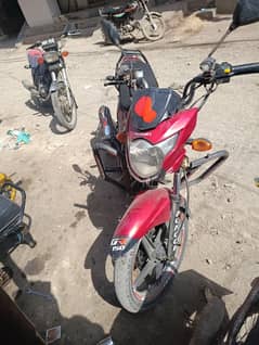 Main Apni GR 150 sel kar raha hun bike mein Koi kam bhi Nahin hai