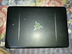 u wanna sale my razer blade laptop i7 6 gen