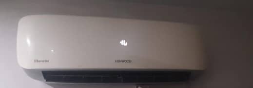 kenwood 1.5 ton invertor AC for sale