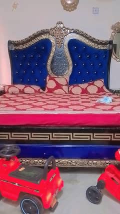 Bad ND side tables