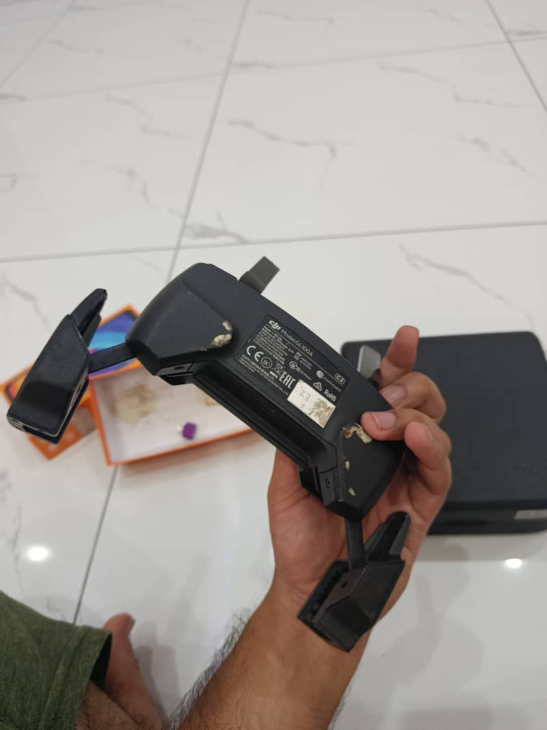 Dji Spark go drone with controller 1
