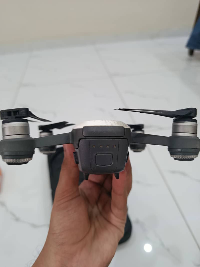 Dji Spark go drone with controller 3