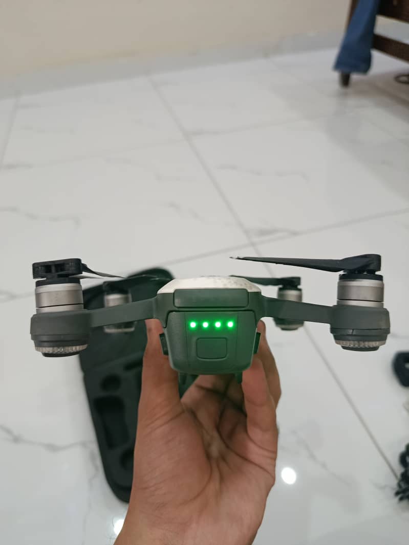 Dji Spark go drone with controller 5