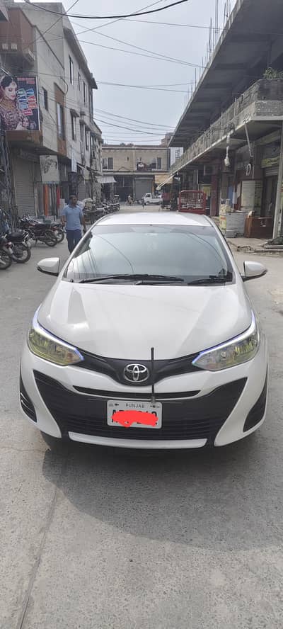 Toyota yaris cvt gli 1.3