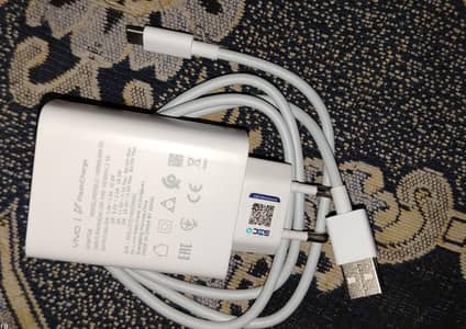 V40 Original Flash Charger 80W  Original Adapter & Cabel