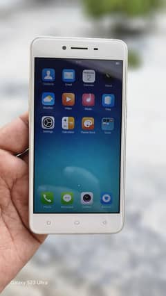 Oppo A37 Complete Box . . . Read Description