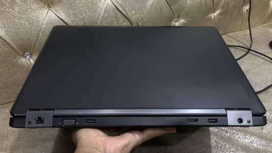 Dell latitude E5550 i5 5th