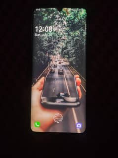 LG