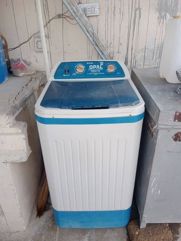 Washing Machine In Working Condition 1
