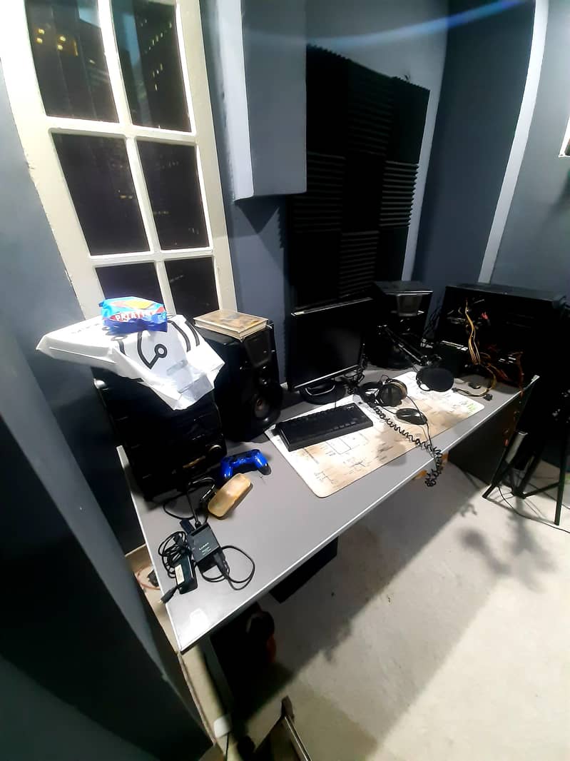 Authentic important trolley. 5