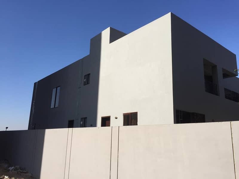 The One And Only 2064 Sq yard Villa At P3 With Key ready To Move 5