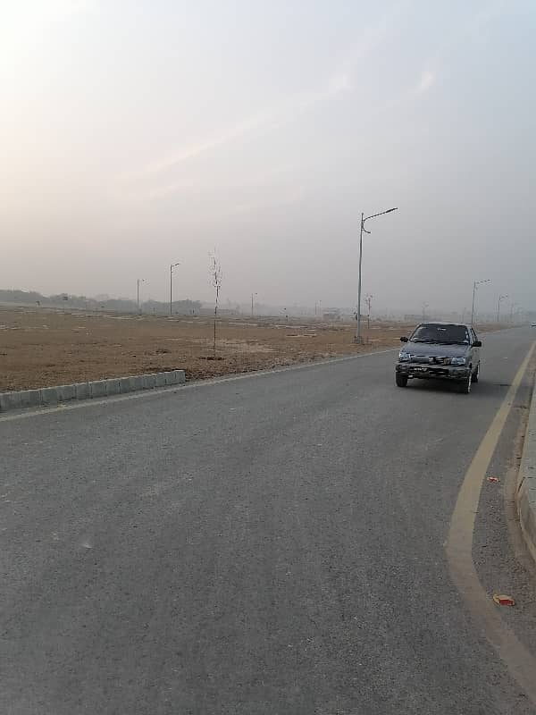 30x60 Solid Plot in Faisal Hills C Block 4
