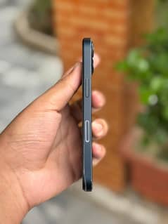 iphone 13 jv