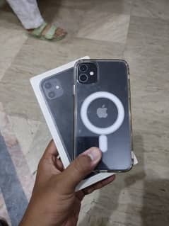 iPhone 11 non pta fu with box