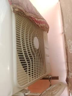 Ac for sale in very good condition