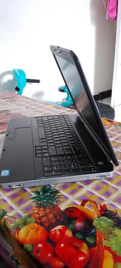 Dell Latitude E5030
