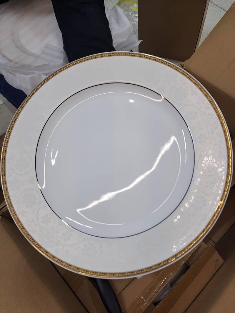 New dinner set 0