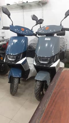 YADEA ELECTRIC SCOOTY
