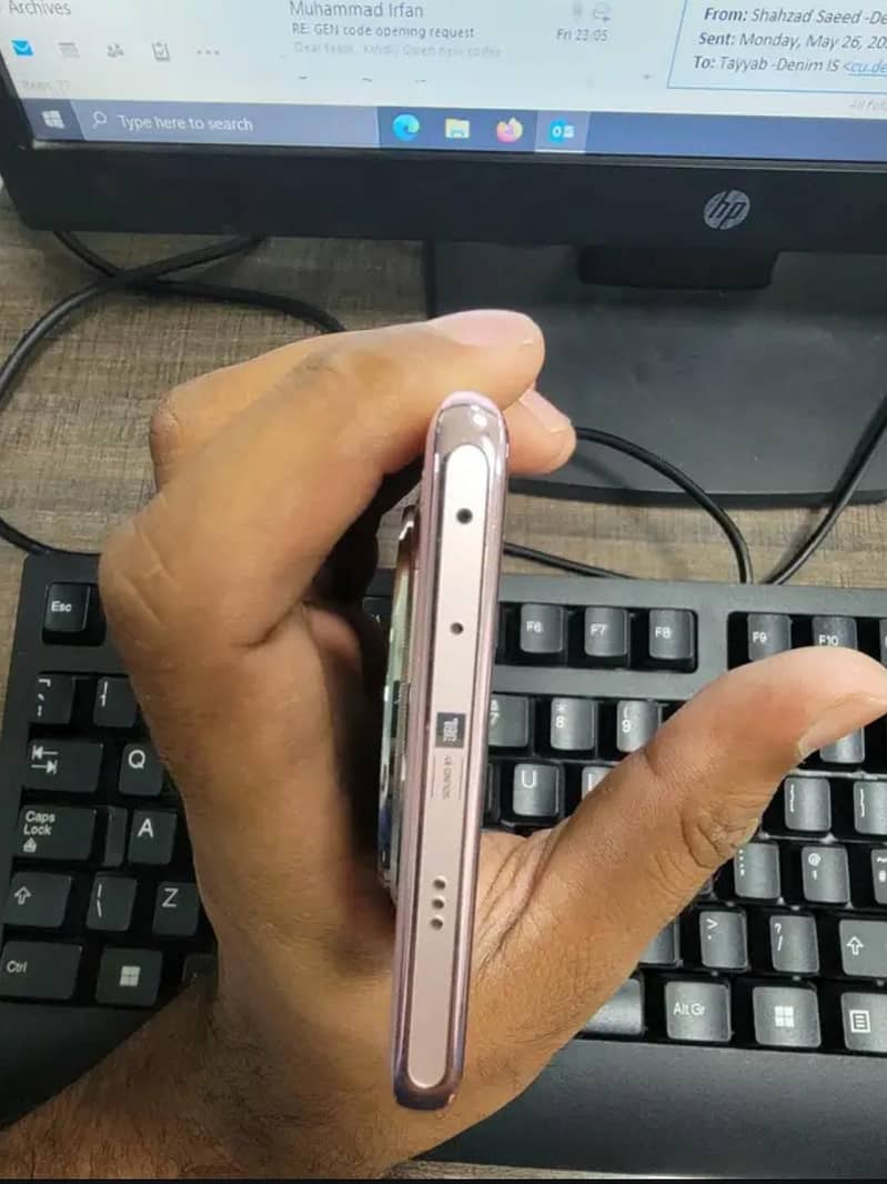 infinix zero40 edge exchange with iPhones 11 pro +max 1