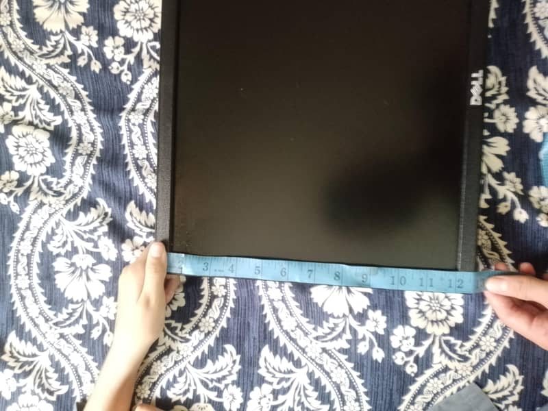 Dell moniter computer screen 6